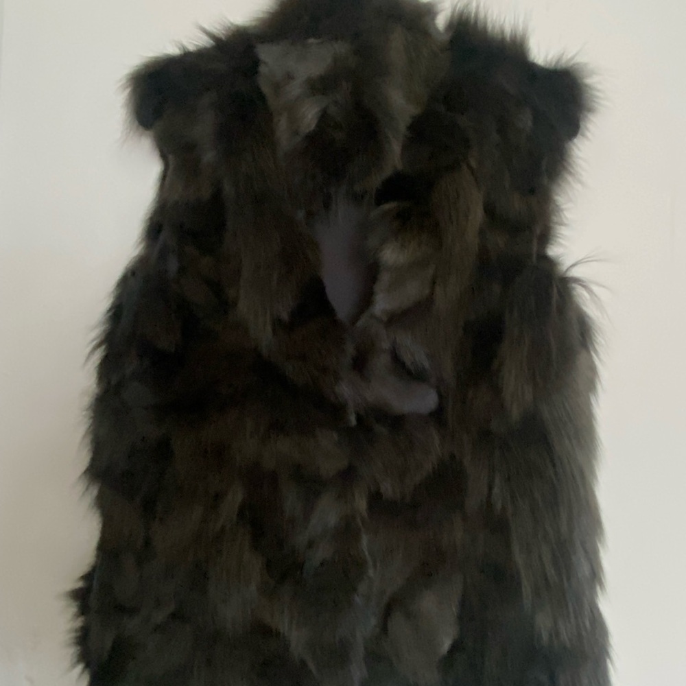 Adrienne Landau Elegant Dark Gray Vest